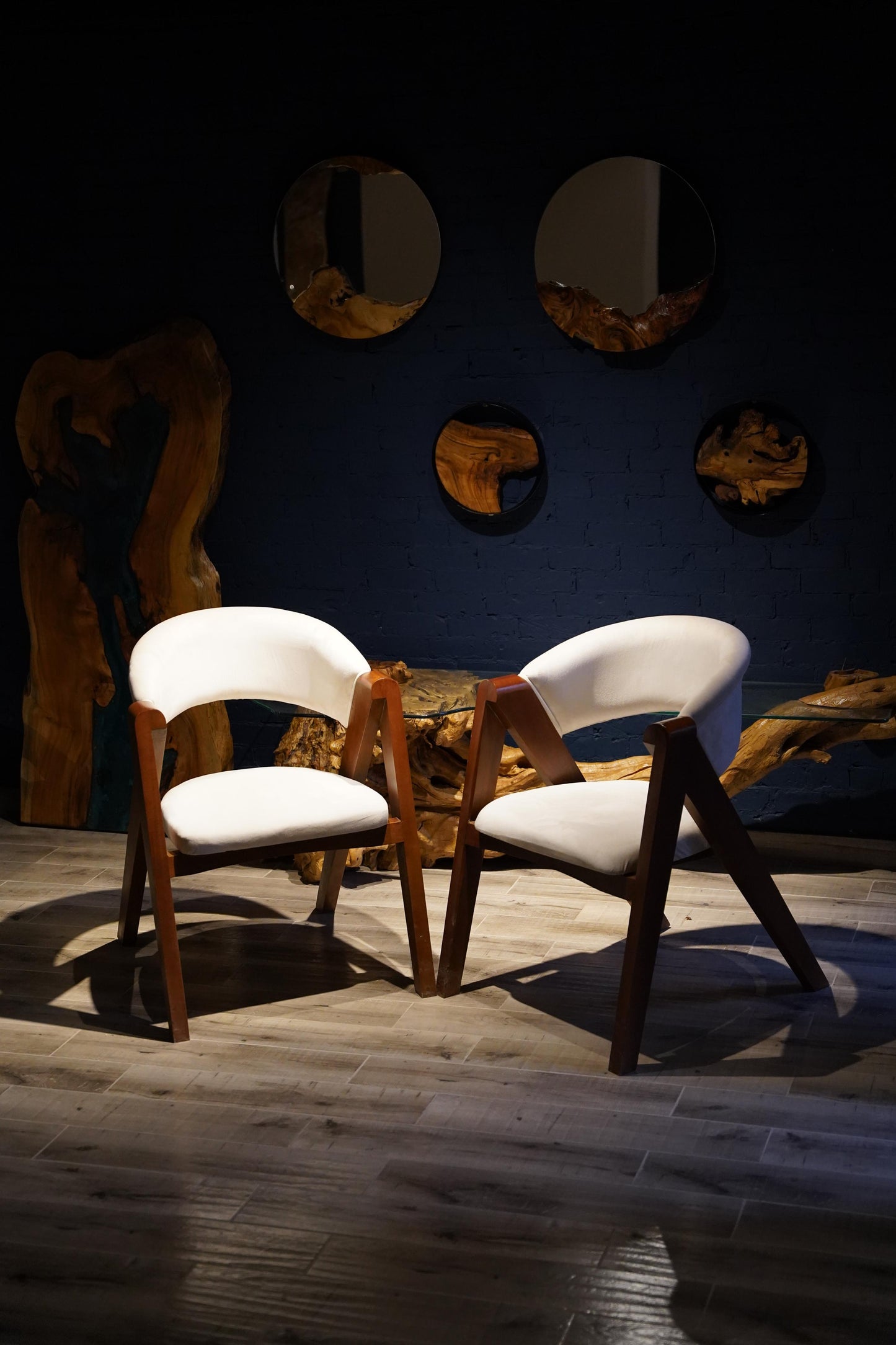 Curved Back Dining Chair