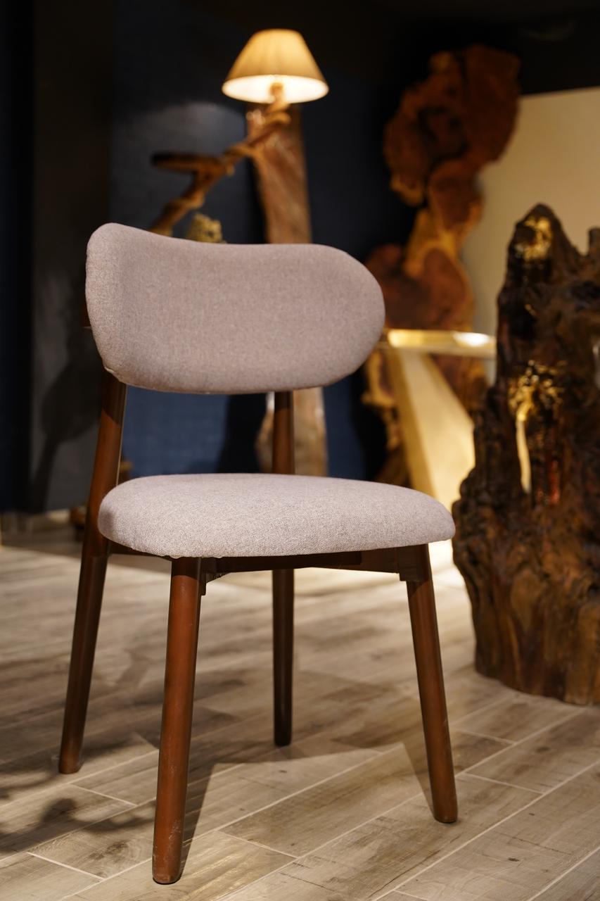 A-Frame Dining Chair